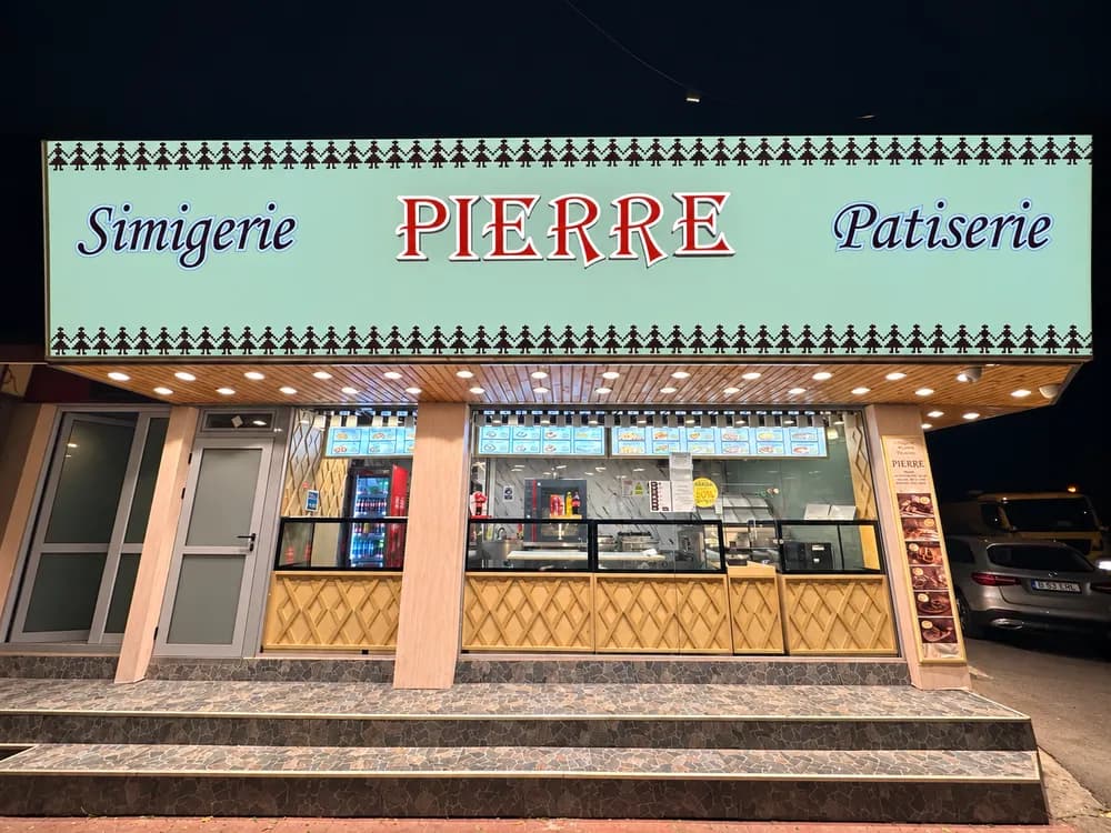 Vitrina Simigeriei Pierre, Șoseaua Sălaj